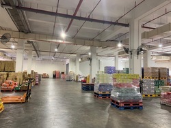 Changi south (D16), Warehouse #430444381